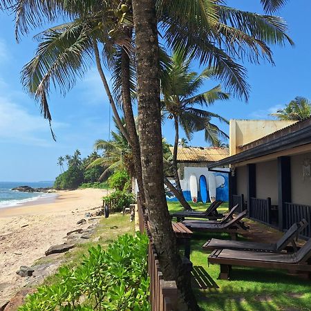 Hakuna Matara Beach Bungalows מראה חיצוני תמונה