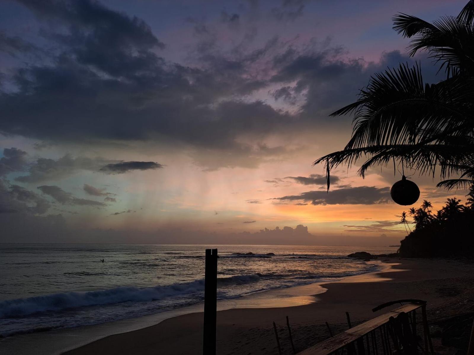 Hakuna Matara Beach Bungalows מראה חיצוני תמונה
